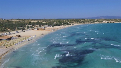 Strand von Alacati bei Cesme (Alexander Mirschel)  Copyright 
Infos zur Lizenz unter 'Bildquellennachweis'